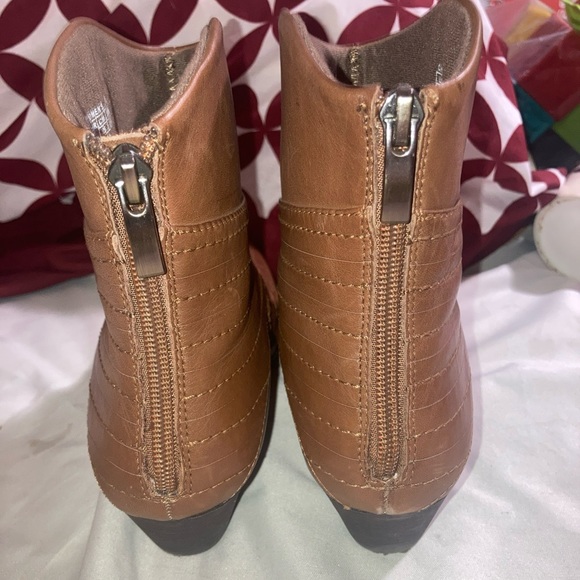 Rockport Womens Brynn Rouched Brown Ankle Boots Size 8 - Picture 2 of 5